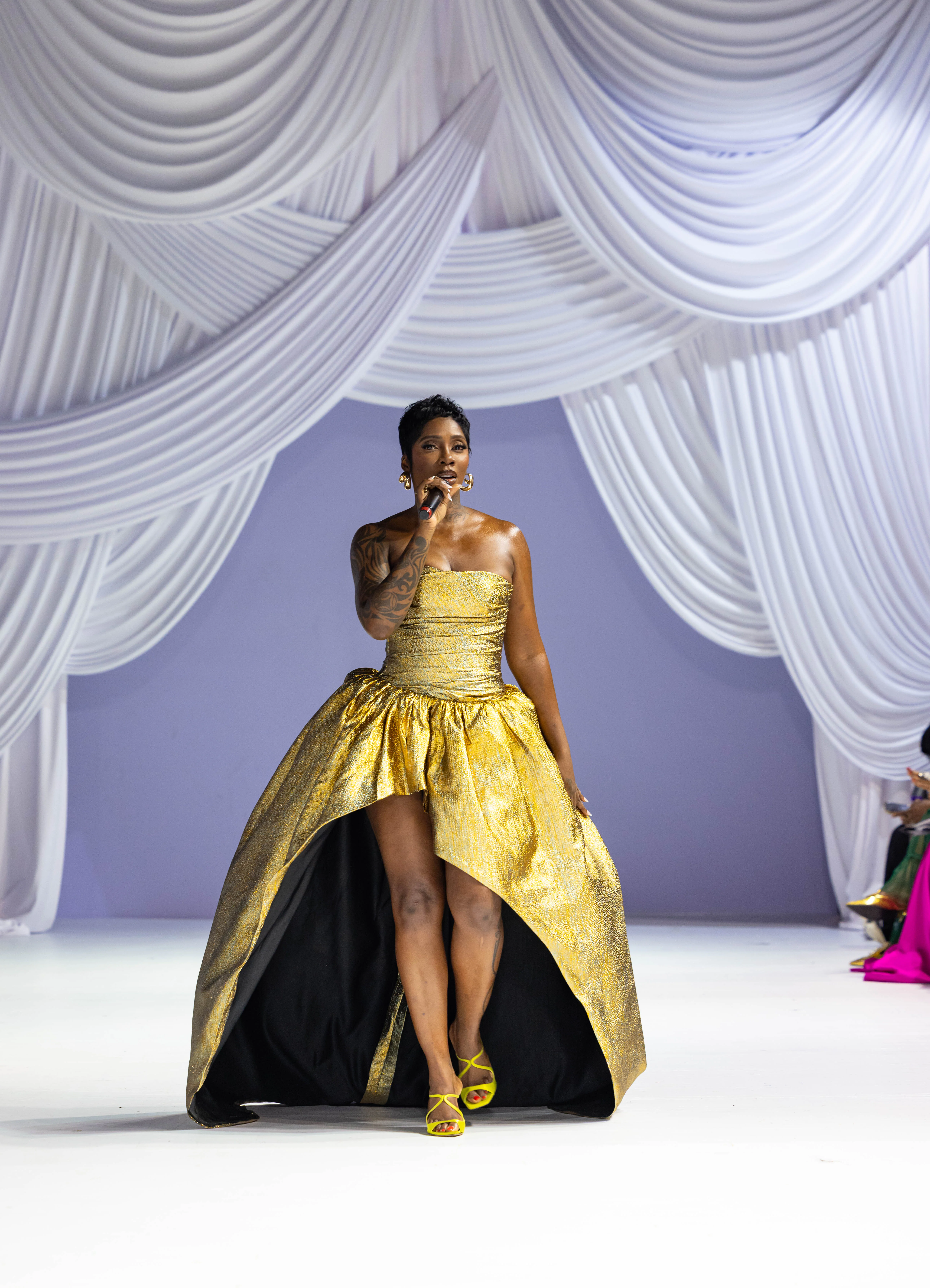Lanre Da Silva runway look 17